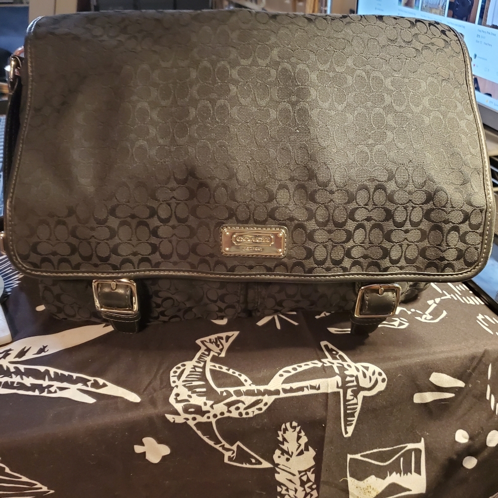 Coach Signature Messenger Bag